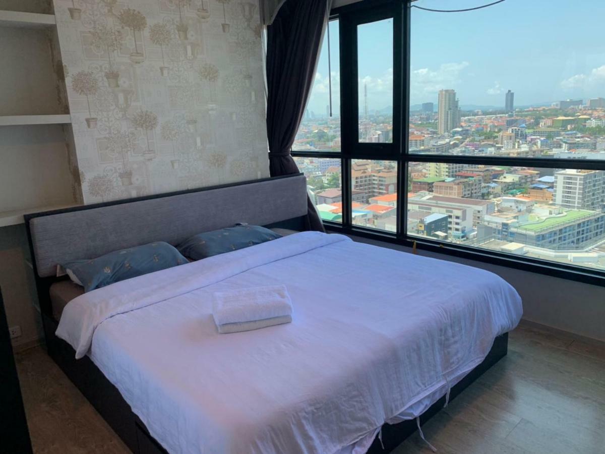The Base Apartment Pattaya Ngoại thất bức ảnh